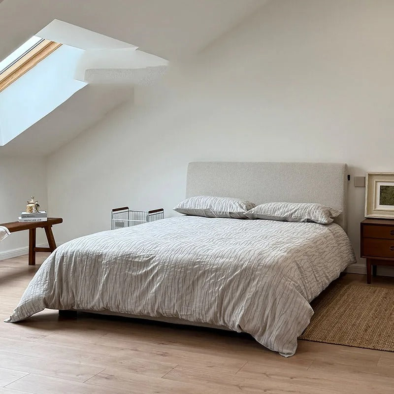Cute Soft Aesthetic Modern Designer Unique Chinese Style Clear Bed